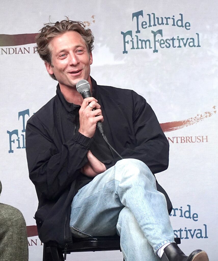 Jeremy Allen White